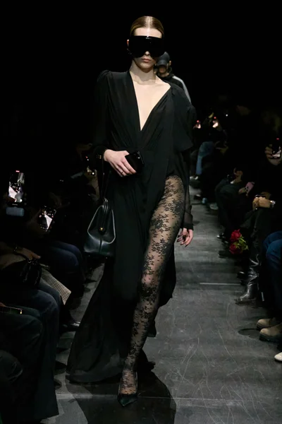 Look 59